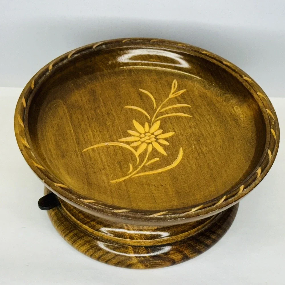 Vintage P. Maeder Lucerne Schweizer Landler Wood Carved‎ Rotating Musical Tray